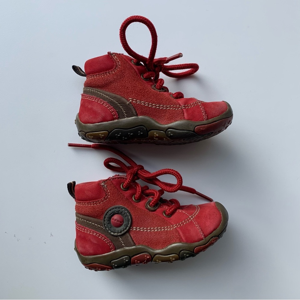 GEOX Baby boy unisex shoes size 4